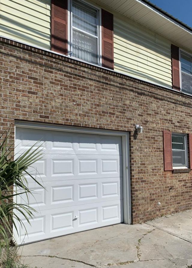 105 S Merriman Road Photo 9