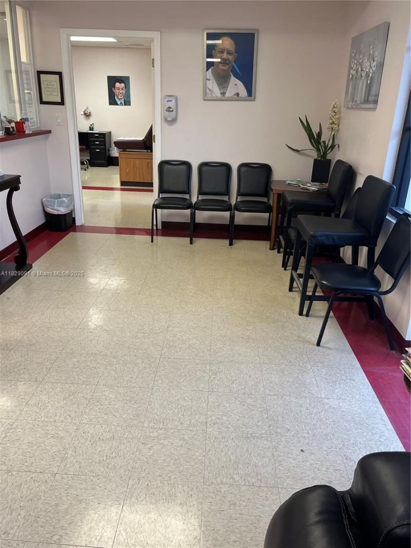 439 NW Prima Vista Blvd, Unit 103/104, Port Saint Lucie, FL 34983 Photo