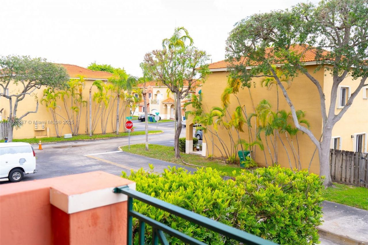 13402 SW 153rd St, Unit 1904, Miami, FL 33177 Photo