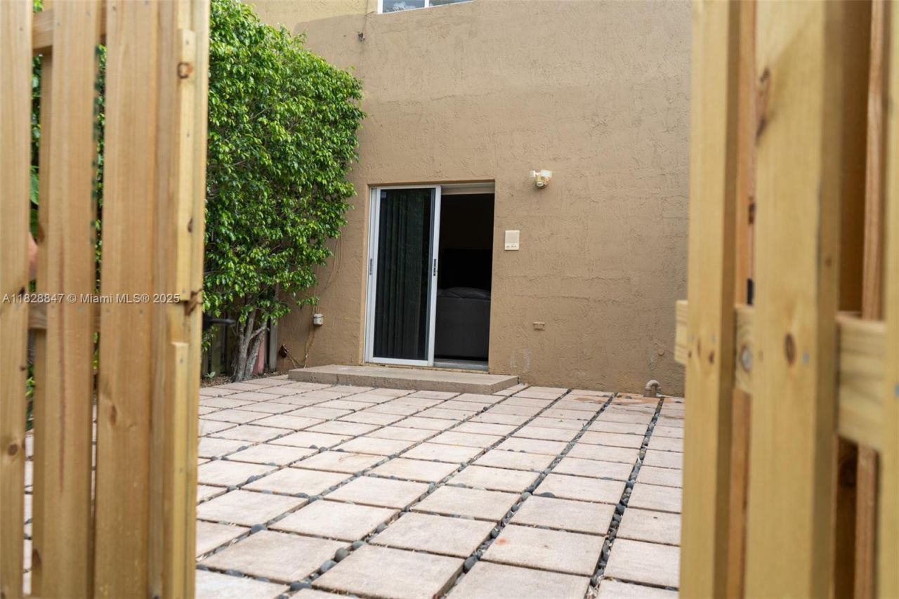 13402 SW 153rd St, Unit 1904, Miami, FL 33177 Photo