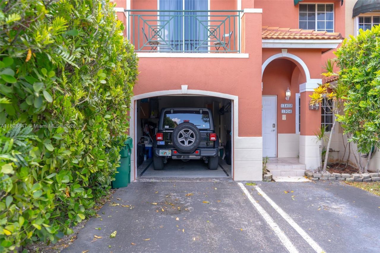 13402 SW 153rd St, Unit 1904, Miami, FL 33177 Photo