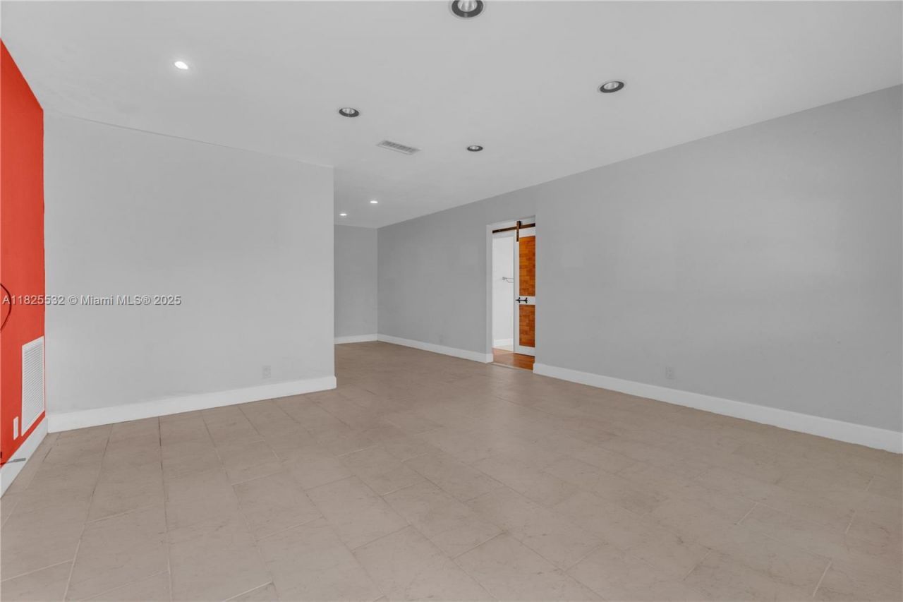 6915 NW 17th St, Margate, FL 33063 Photo