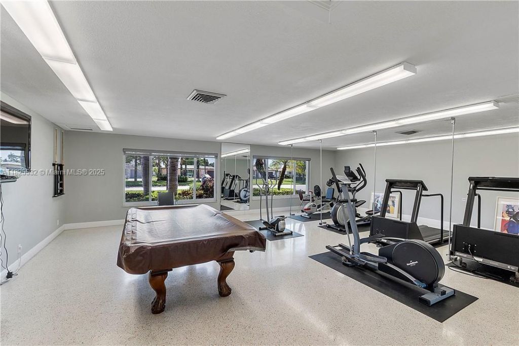 6915 NW 17th St, Margate, FL 33063 Photo