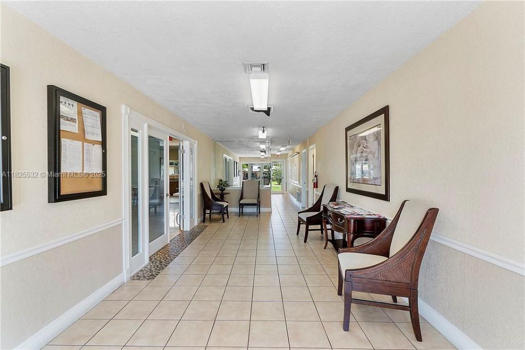 6915 NW 17th St, Margate, FL 33063 Photo