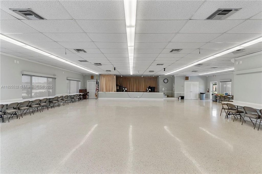 6915 NW 17th St, Margate, FL 33063 Photo