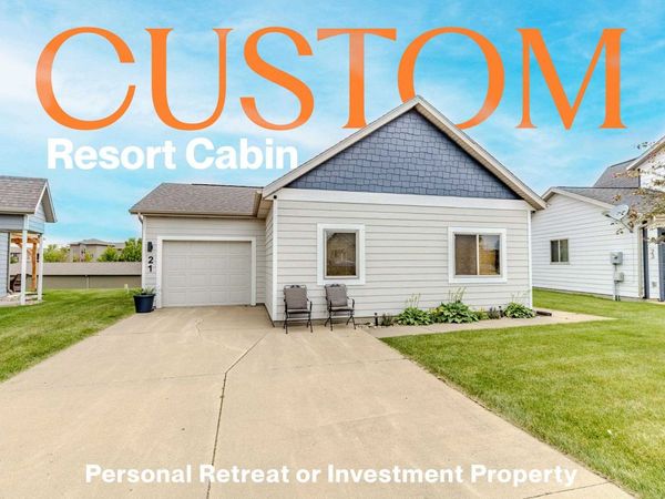290 240th Avenue, Unit 21, Arnolds Park, IA 51331