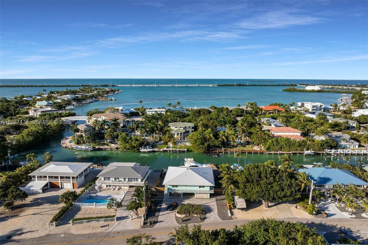 232 W Seaview Dr, Duck, FL 33050 Photo