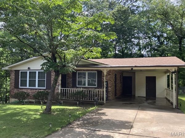 1427 Price Drive, Cape Girardeau, MO 63701