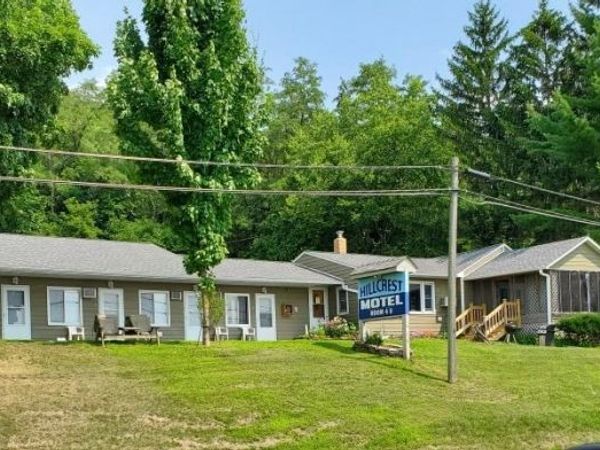 240 N State Road 35, Alma, WI 54610