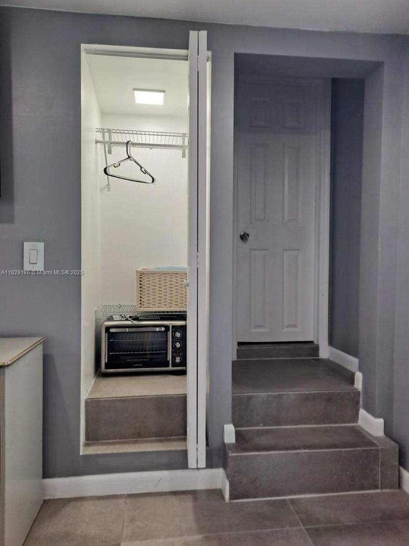 2242 Polk St, Hollywood, FL 33020 Photo