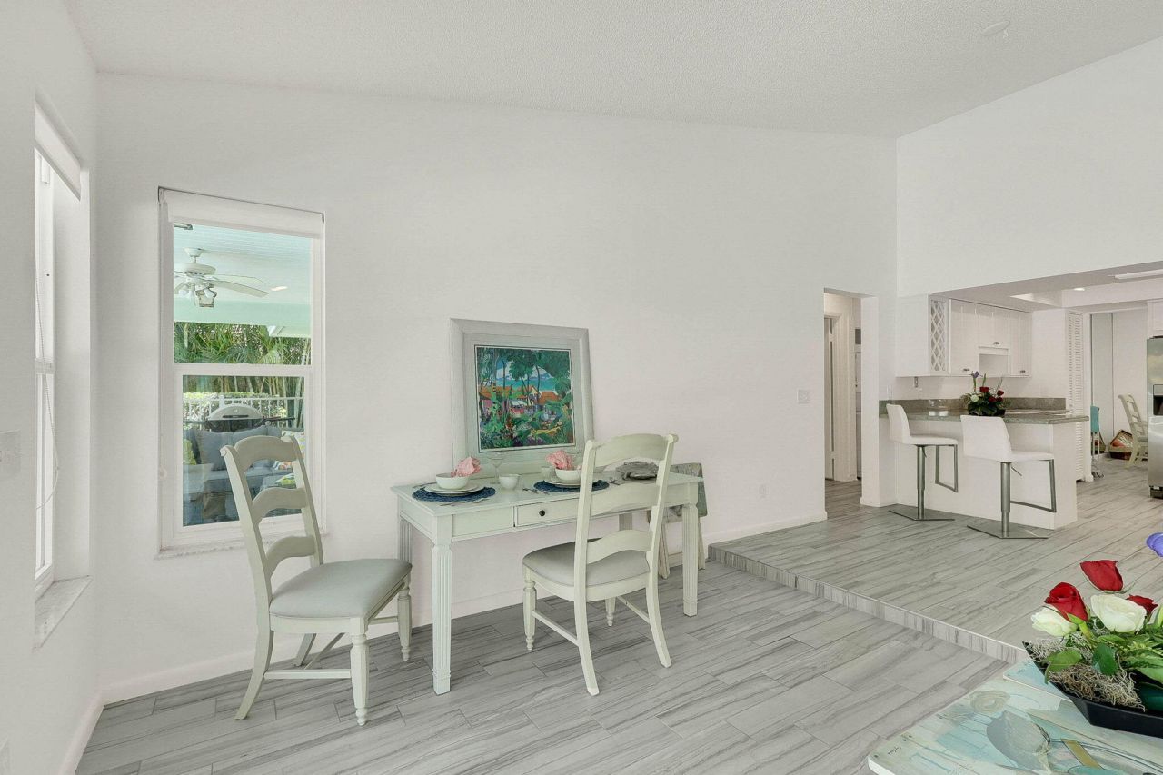 3824 SE Fairway E, Stuart, FL 34997 Photo