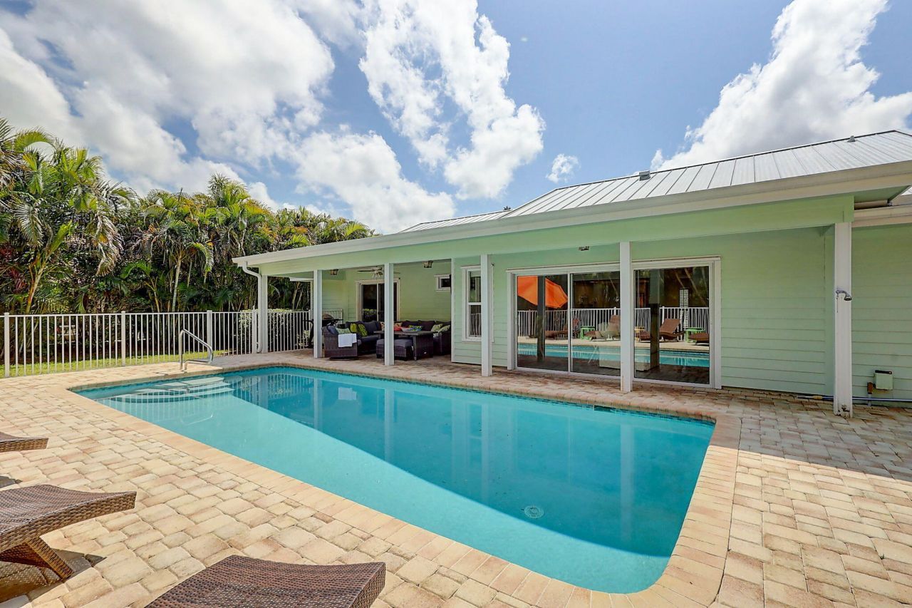 3824 SE Fairway E, Stuart, FL 34997 Photo