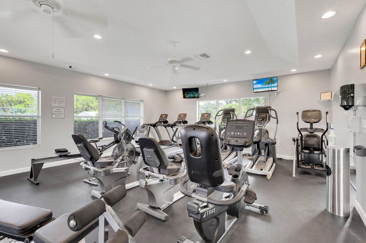 3824 SE Fairway E, Stuart, FL 34997 Photo