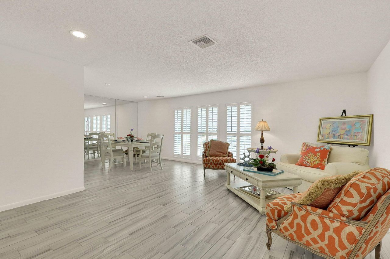 3824 SE Fairway E, Stuart, FL 34997 Photo