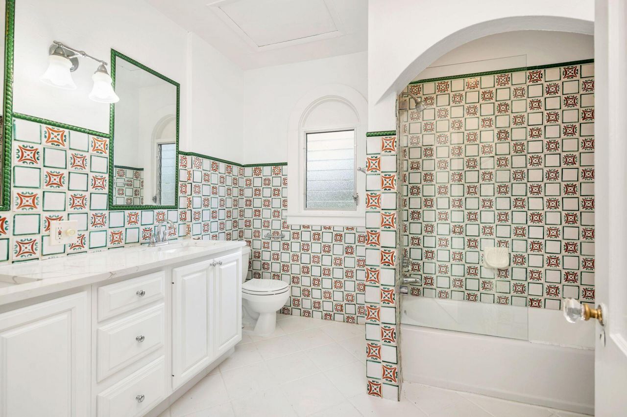 232 Rugby Road, West Palm Beach, FL 33405 Photo