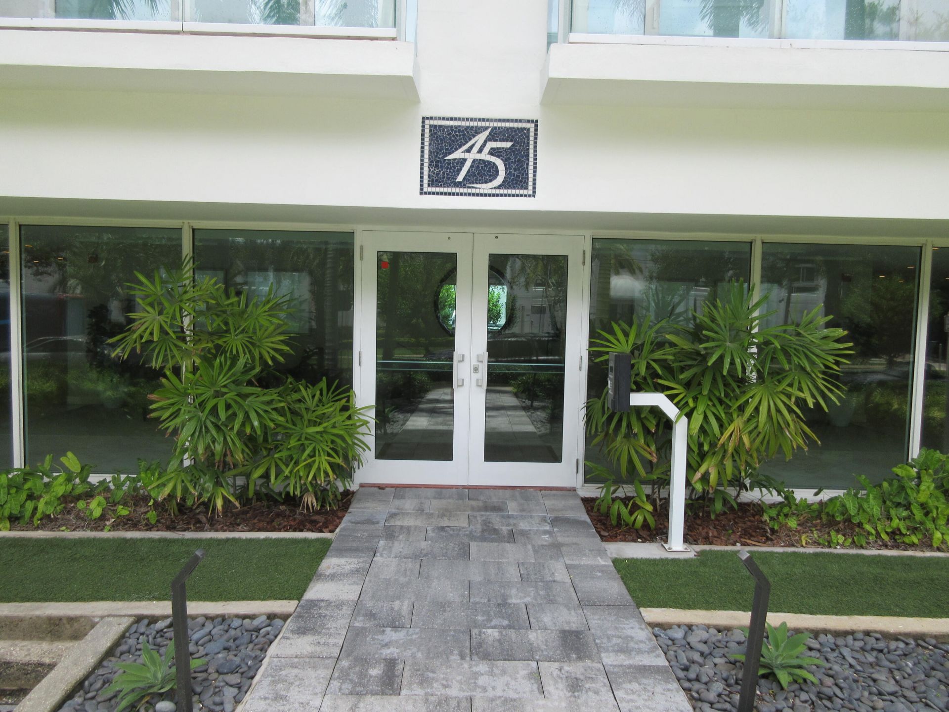 45 Hendricks Isle, Unit 301, Fort Lauderdale, FL 33301 Photo