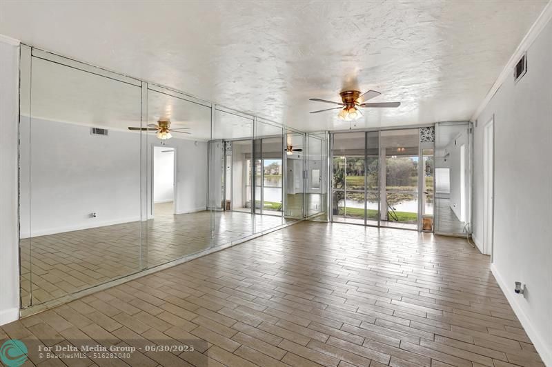 9400 N Hollybrook Lake Drive, Unit 105, Pembroke Pines, FL 33025 Photo