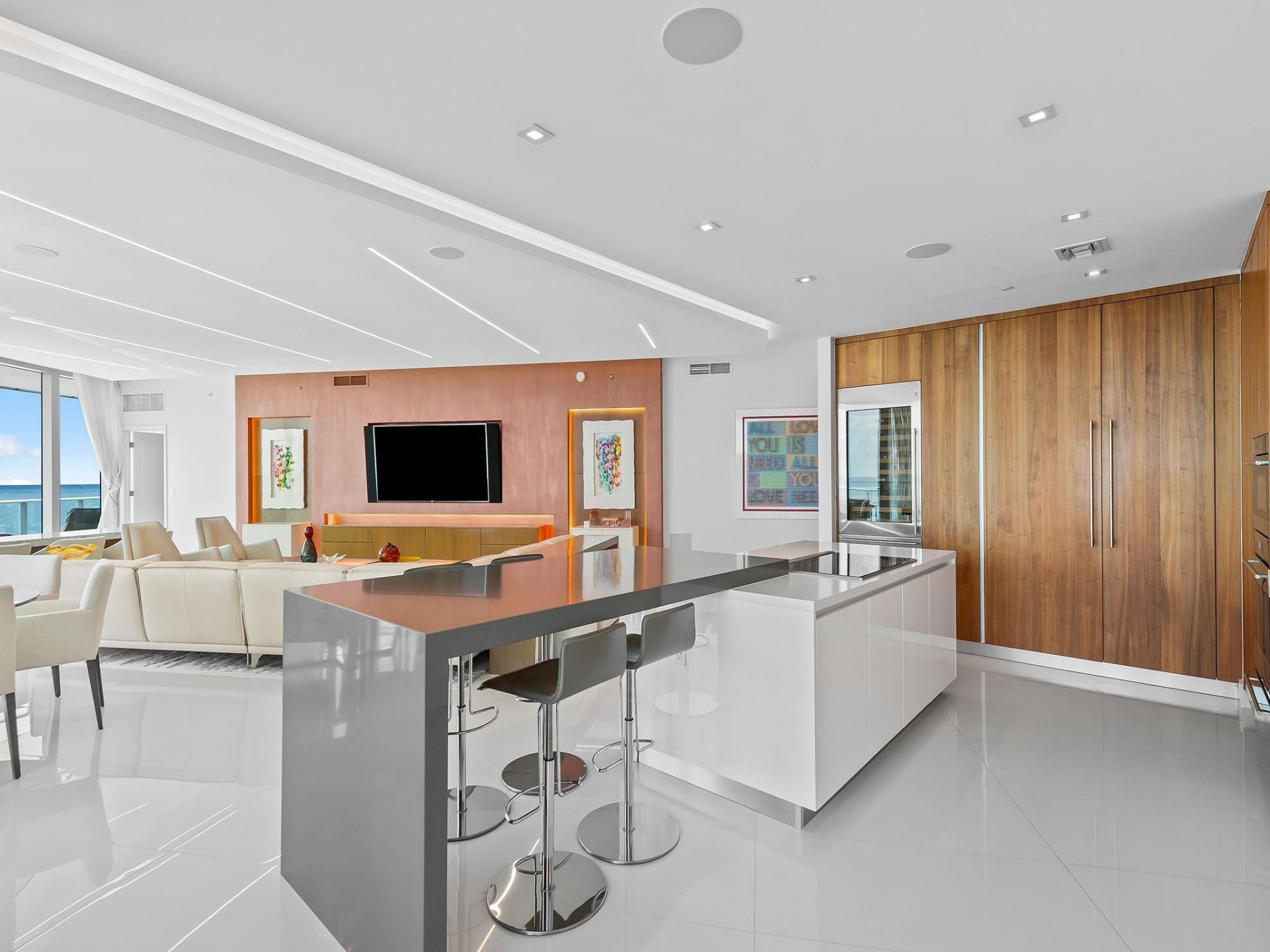 701 N Fort Lauderdale Beach Boulevard, Unit 902, Fort Lauderdale, FL 33304 Photo