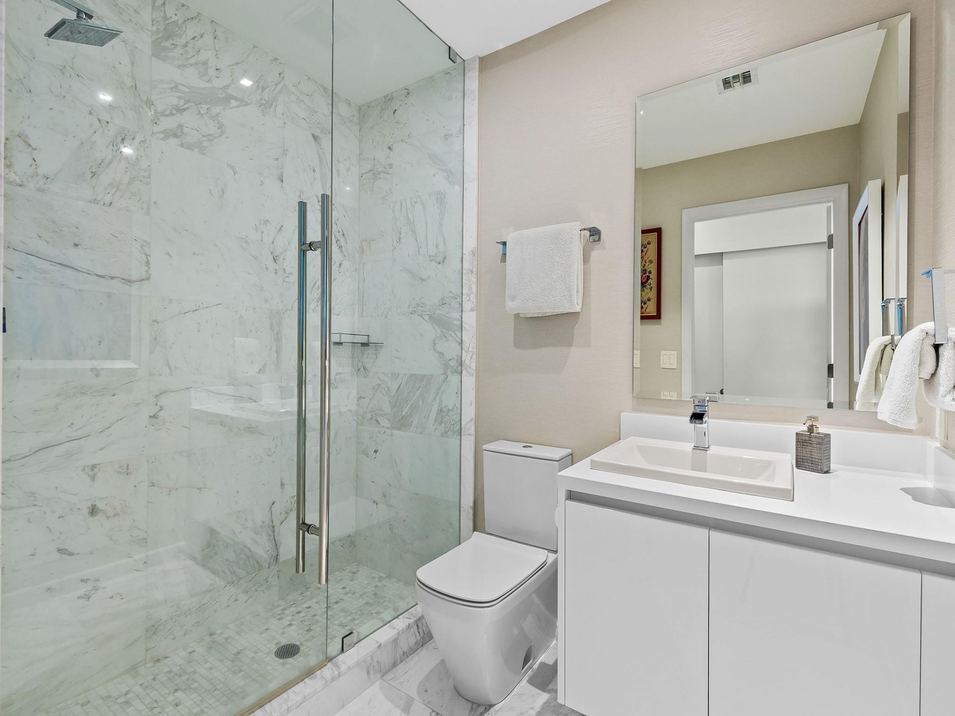 701 N Fort Lauderdale Beach Boulevard, Unit 902, Fort Lauderdale, FL 33304 Photo