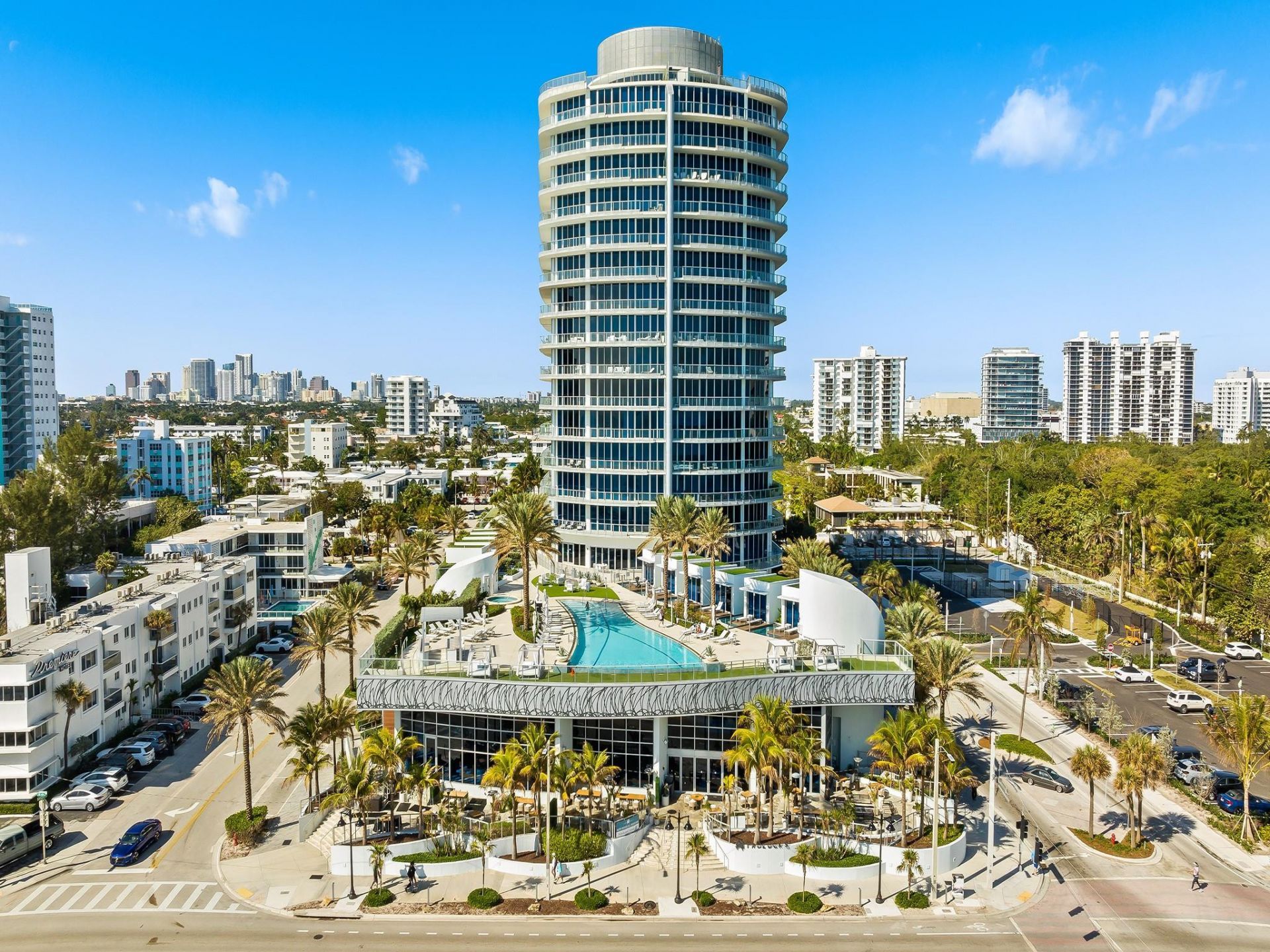 701 N Fort Lauderdale Beach Boulevard, Unit 902, Fort Lauderdale, FL 33304 Photo