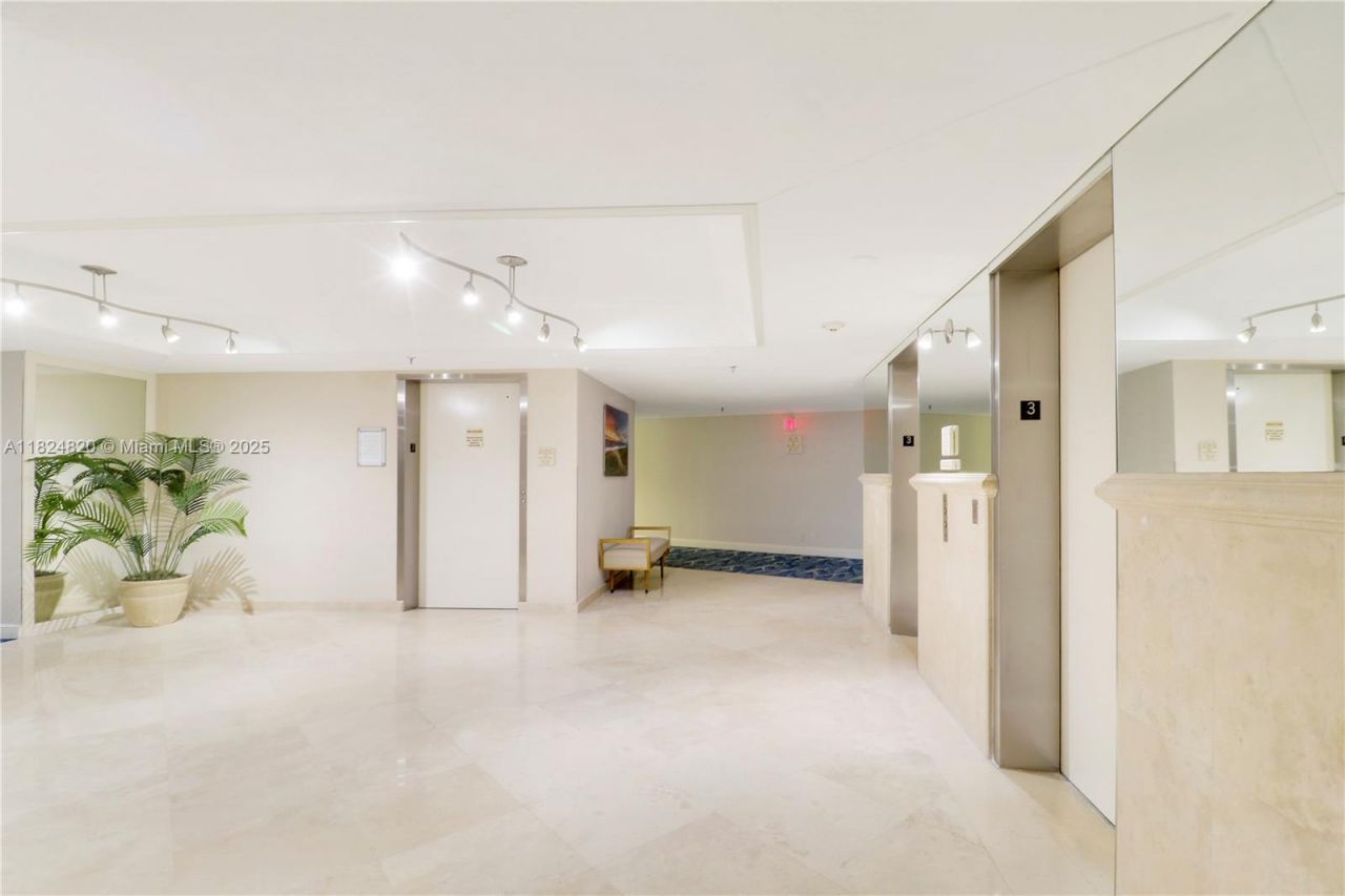 1300 S Highway A1a, Unit 311, Jupiter, FL 33477 Photo