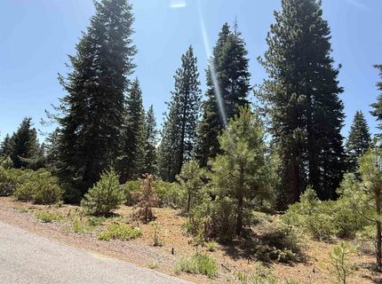 22 N Highwood Circle, Lake Almanor, CA 96137 Photo