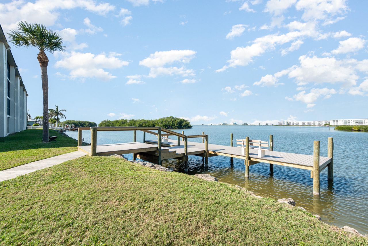 200 S Banana River Boulevard, Unit 804, Cocoa Beach, FL 32931 Photo