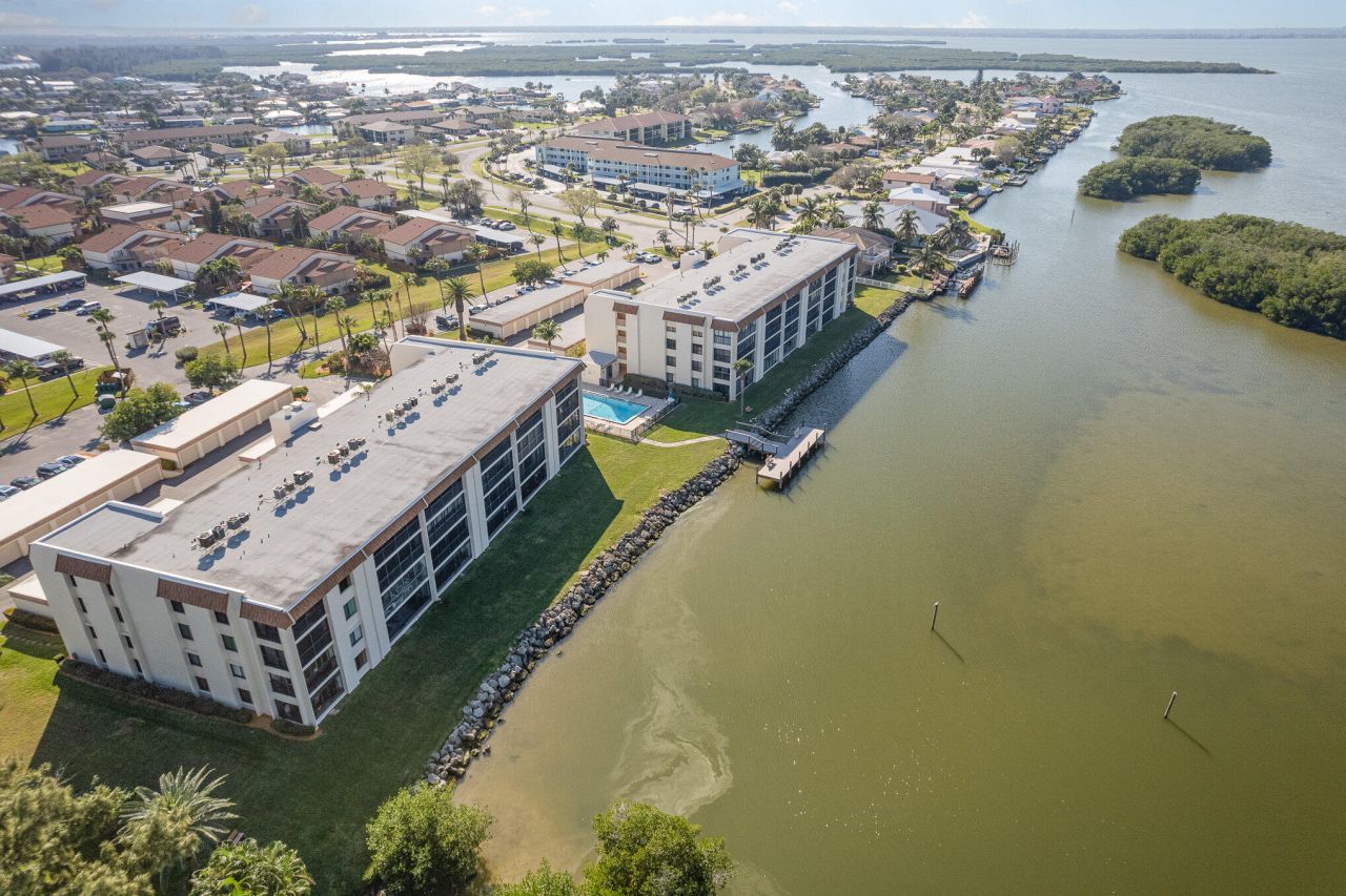 200 S Banana River Boulevard, Unit 804, Cocoa Beach, FL 32931 Photo