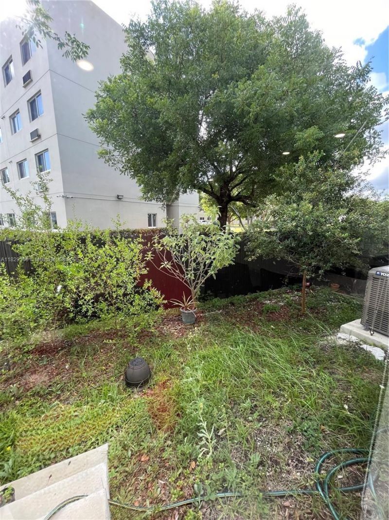 254 NW 11th Ct, Florida City, FL 33034 Photo