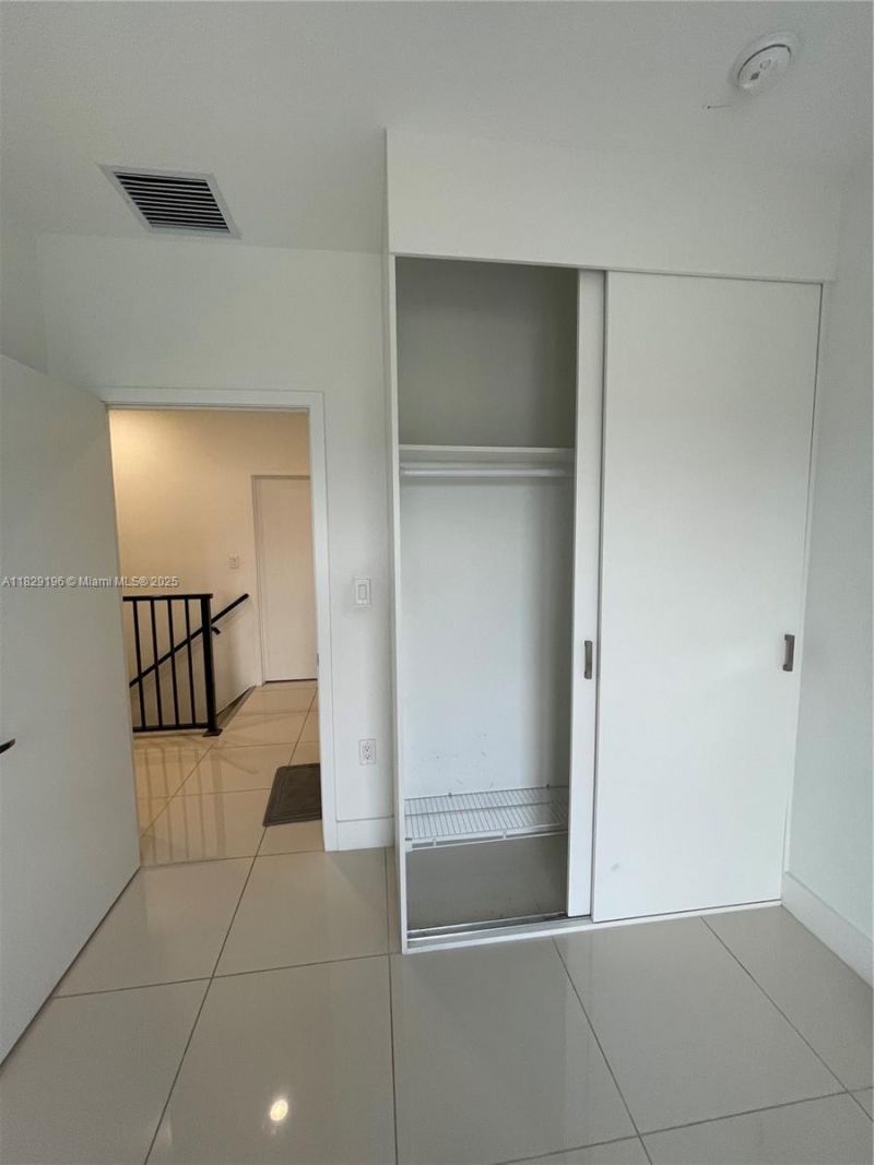 254 NW 11th Ct, Florida City, FL 33034 Photo