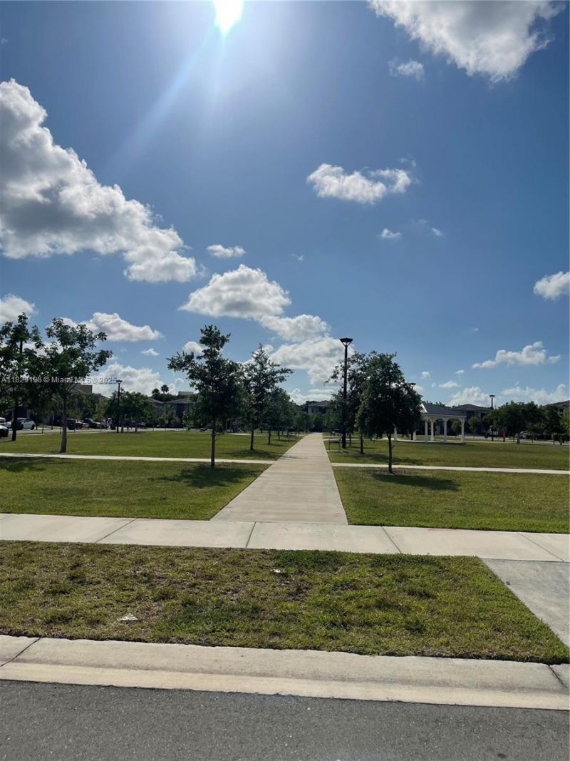 254 NW 11th Ct, Florida City, FL 33034 Photo