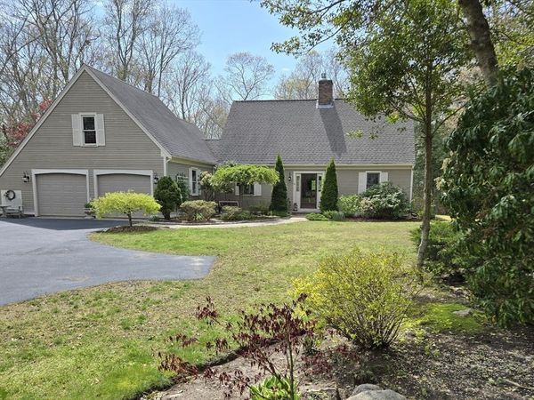50 Hane Rd, Barnstable, MA 02648