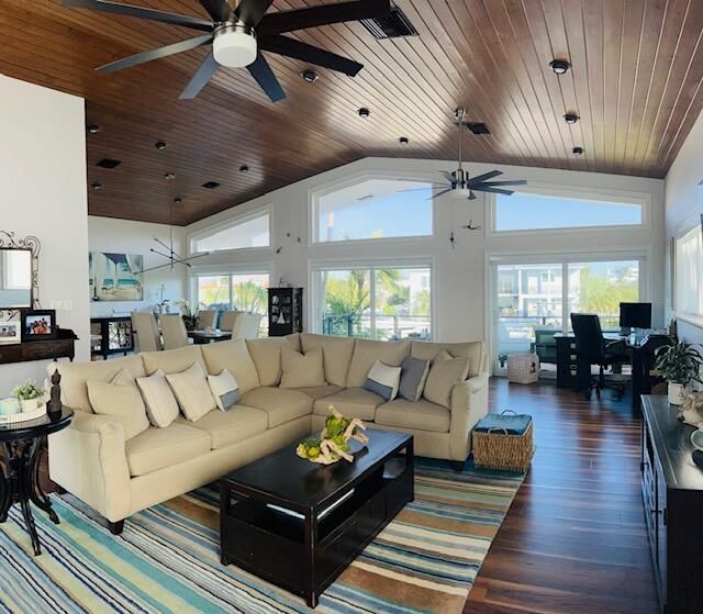 358 Stirrup Key Boulevard, Marathon, FL 33050 Photo