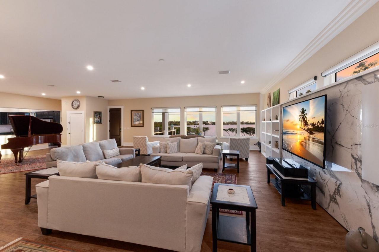 1610 Bayshore Drive, Terra Ceia, FL 34250 Photo