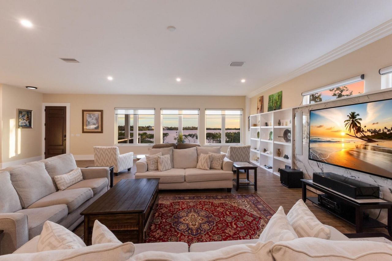 1610 Bayshore Drive, Terra Ceia, FL 34250 Photo