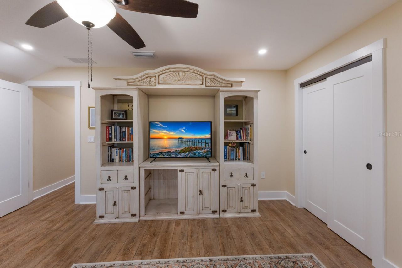 1610 Bayshore Drive, Terra Ceia, FL 34250 Photo