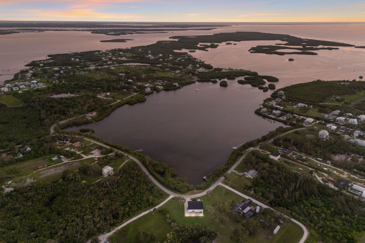 1610 Bayshore Drive, Terra Ceia, FL 34250 Photo