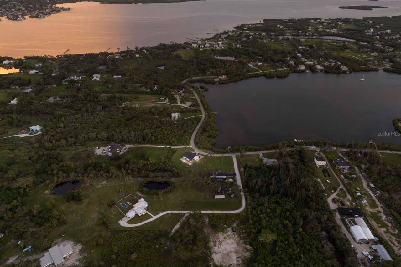 1610 Bayshore Drive, Terra Ceia, FL 34250 Photo