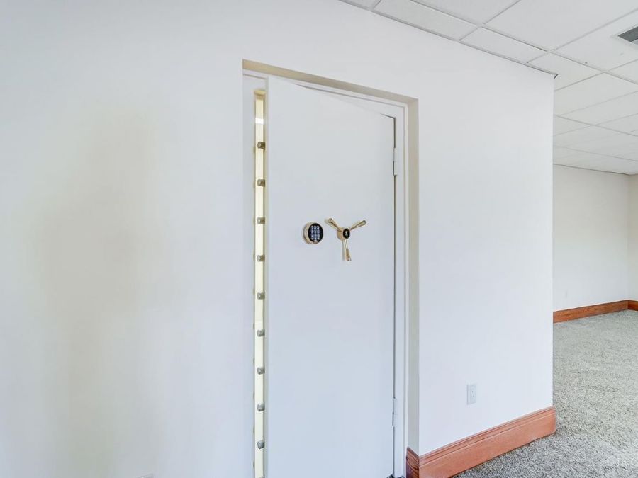 Property Image 60