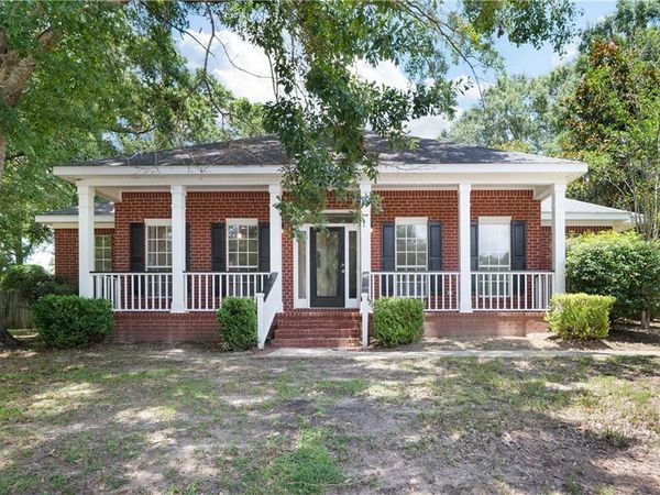 9996 Wedgefield Court, Mobile, AL 36608