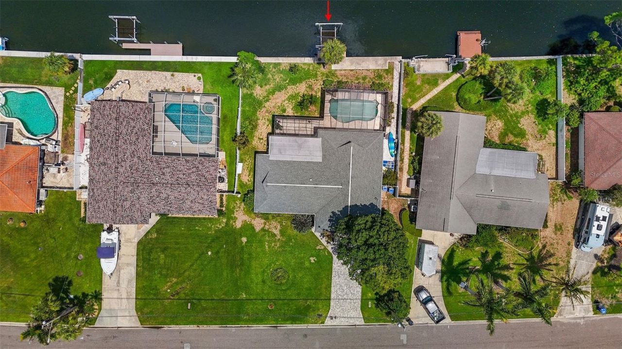 5285 Dover Street Ne, Saint Petersburg, FL 33703 Photo