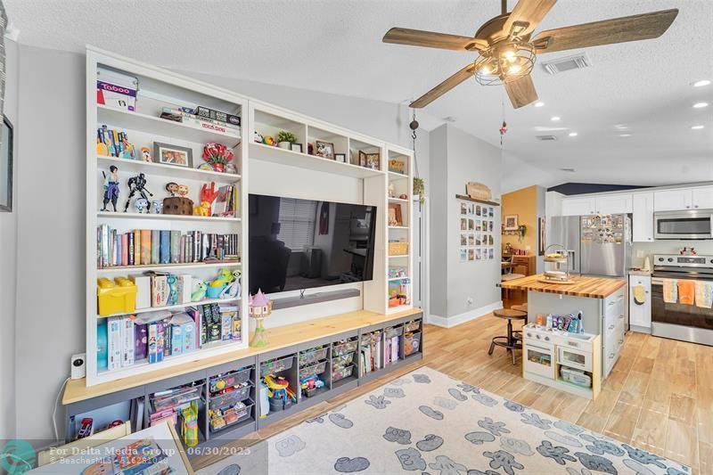 7542 NW 3rd Street, Plantation, FL 33317 Photo