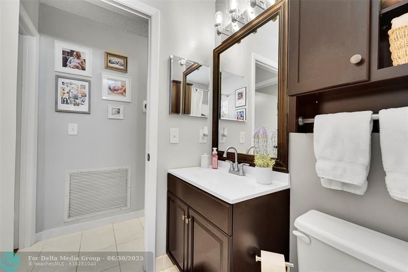 7542 NW 3rd Street, Plantation, FL 33317 Photo