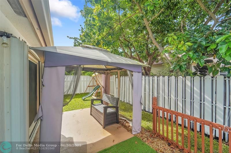 7542 NW 3rd Street, Plantation, FL 33317 Photo