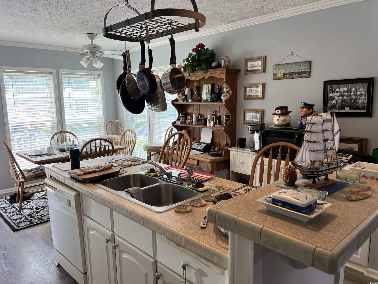 14 Shamrock Circle Photo 10