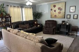 14 Shamrock Circle photo 4