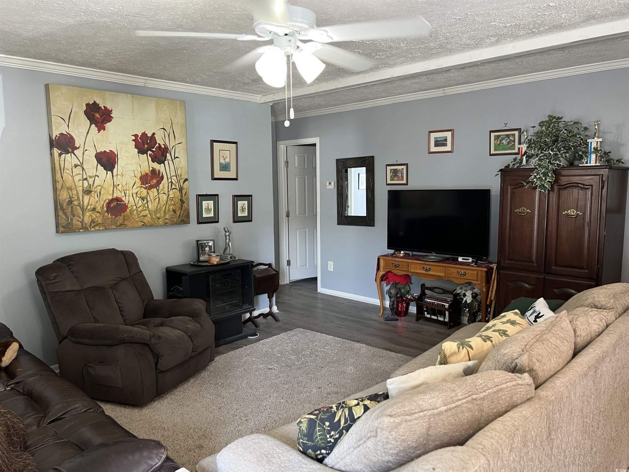 14 Shamrock Circle Photo 7