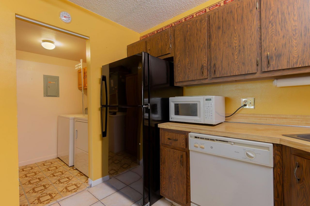 318 Pine Ridge Circle, Unit C2, Greenacres, FL 33463 Photo