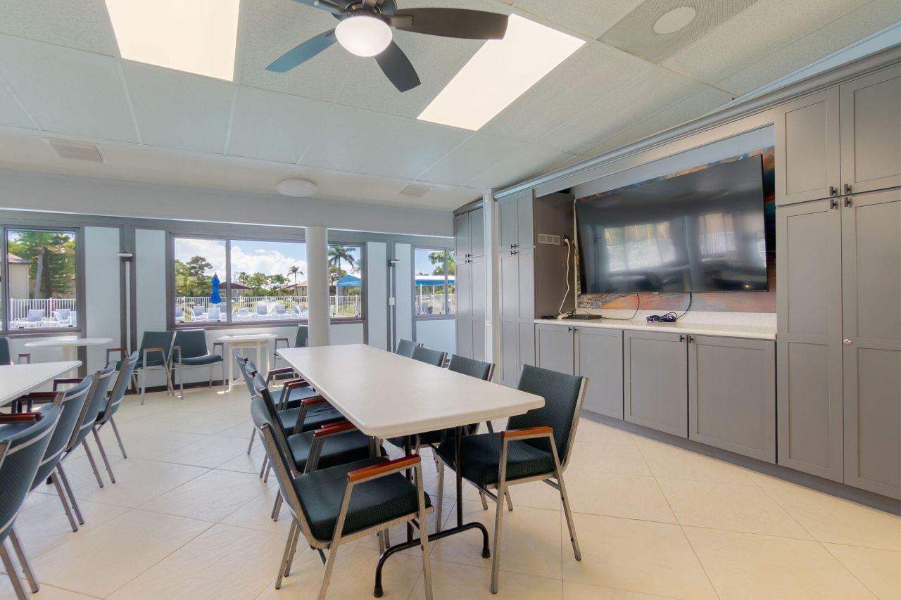 318 Pine Ridge Circle, Unit C2, Greenacres, FL 33463 Photo