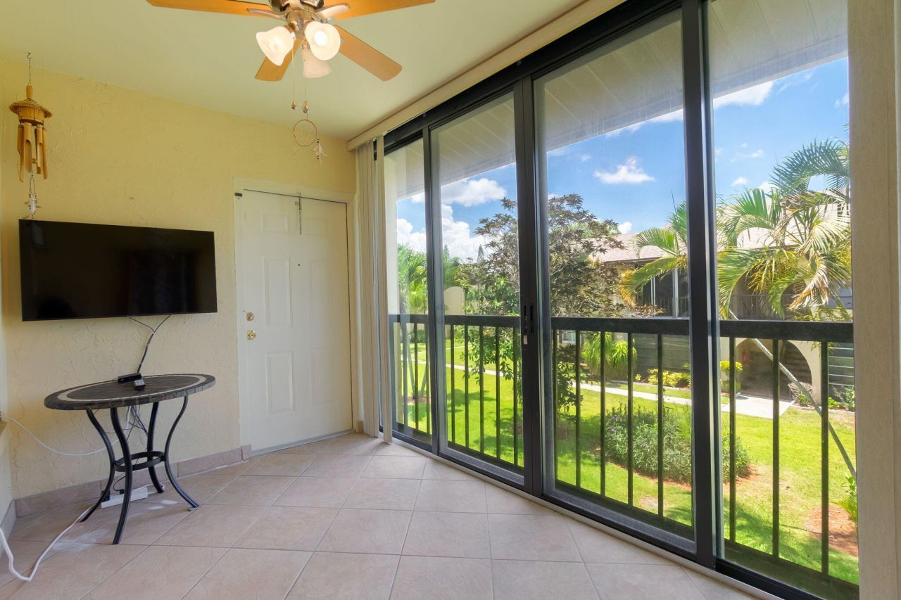 318 Pine Ridge Circle, Unit C2, Greenacres, FL 33463 Photo
